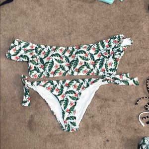 Tropical print swim suit